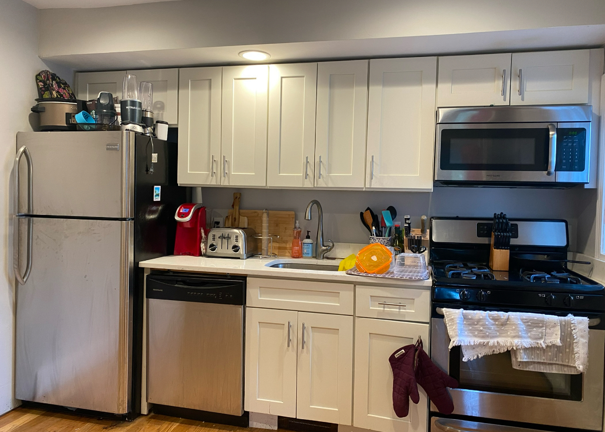 4 bed, 2 bath apartment for rent at 170 L St Unit 3, South Boston — photo 3 of 9