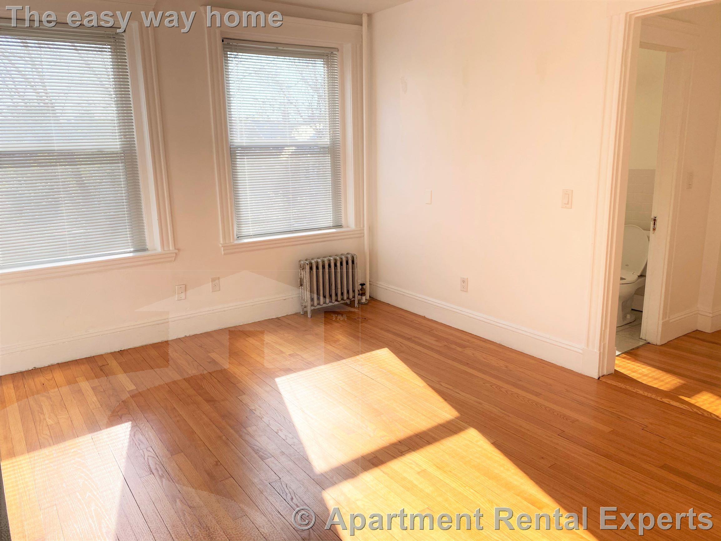 Studio bed, 1 bath apartment for rent at 170 Maple St Unit 210, Malden Center — photo 2 of 11