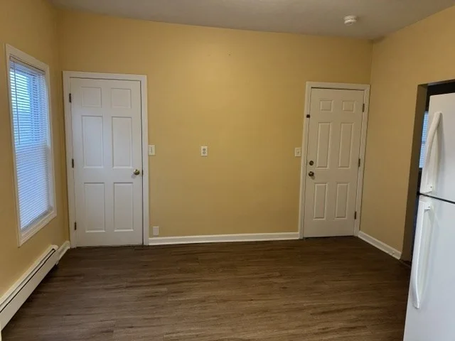 3 bed, 1 bath apartment for rent at 170 Middleboro Ave Unit 1, Taunton — photo 6 of 16