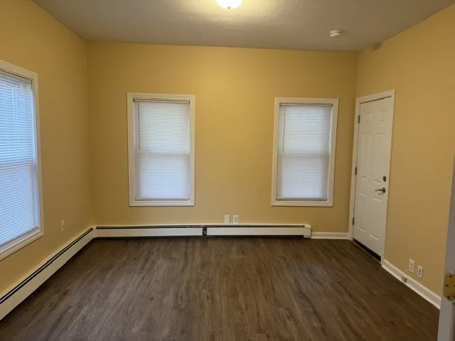 3 bed, 1 bath apartment for rent at 170 Middleboro Ave Unit 1, Taunton — photo 10 of 16