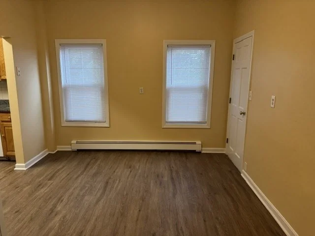 3 bed, 1 bath apartment for rent at 170 Middleboro Ave Unit 1, Taunton — photo 4 of 16