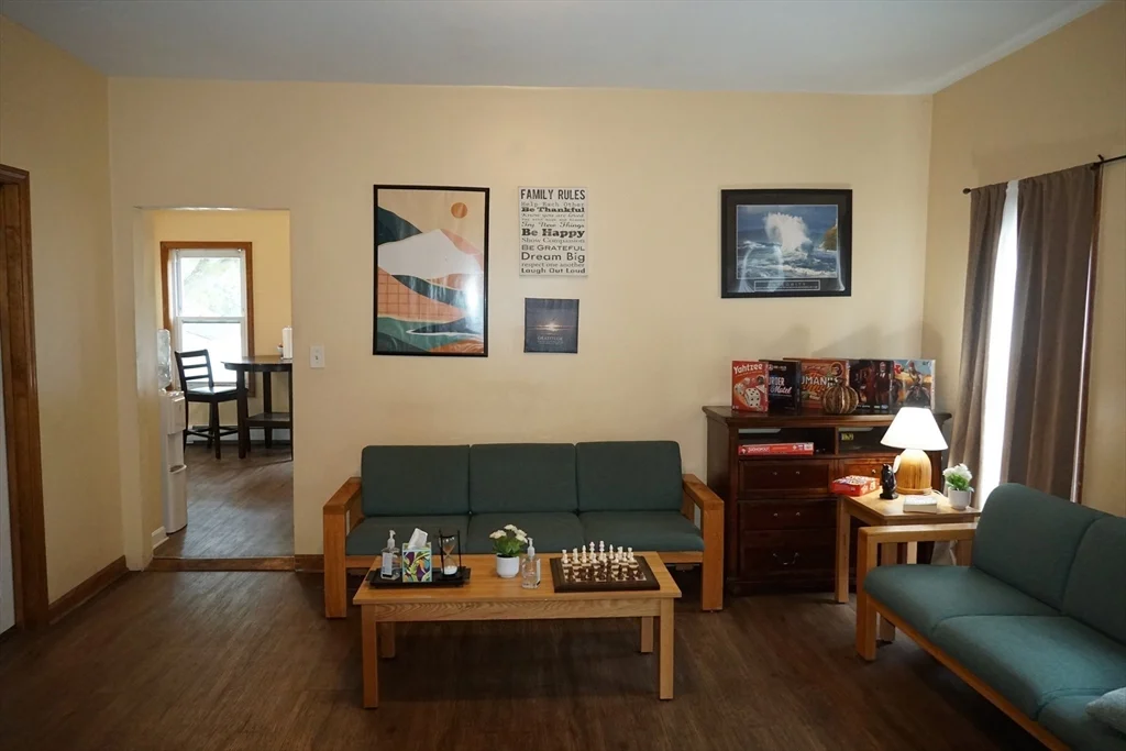 3 bed, 1 bath apartment for rent at 170 Middleboro Ave Unit 1, Taunton — photo 12 of 19