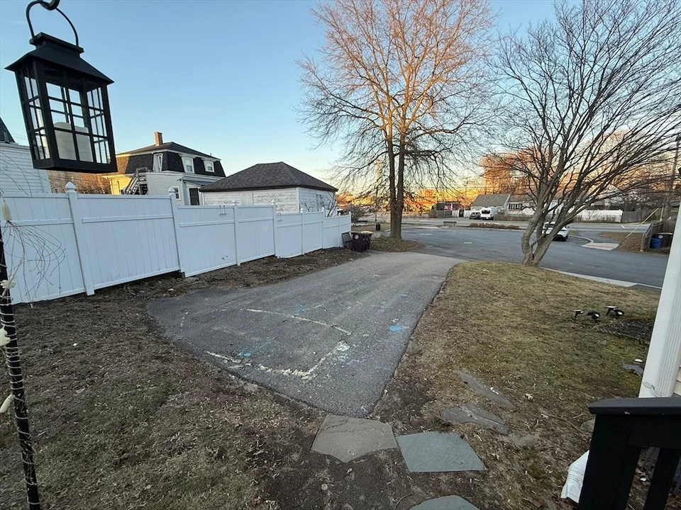 3 bed, 2 bath apartment for rent at 170 Neck St Unit 1, North Weymouth — photo 17 of 18