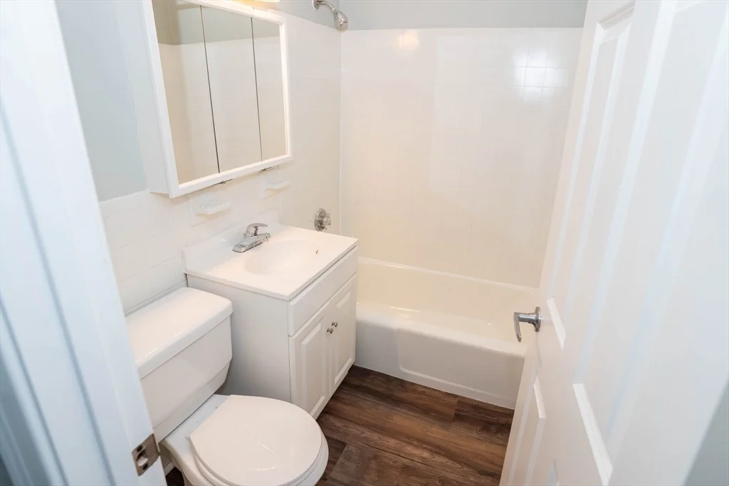 1 bed, 1 bath apartment for rent at 170 Parker Hill Ave Unit 30-26, Mission Hill — photo 7 of 13