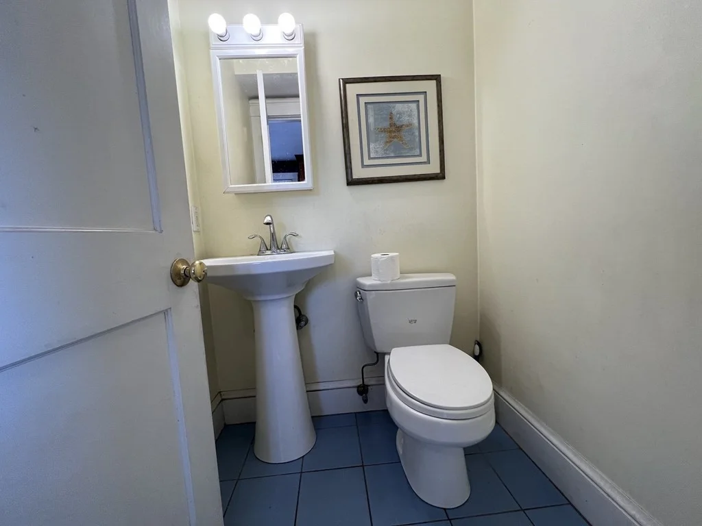 3 bed, 1 bath apartment for rent at 170 River St, Newton — photo 15 of 18