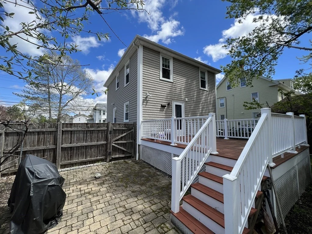 3 bed, 1 bath apartment for rent at 170 River St, Newton — photo 1 of 18