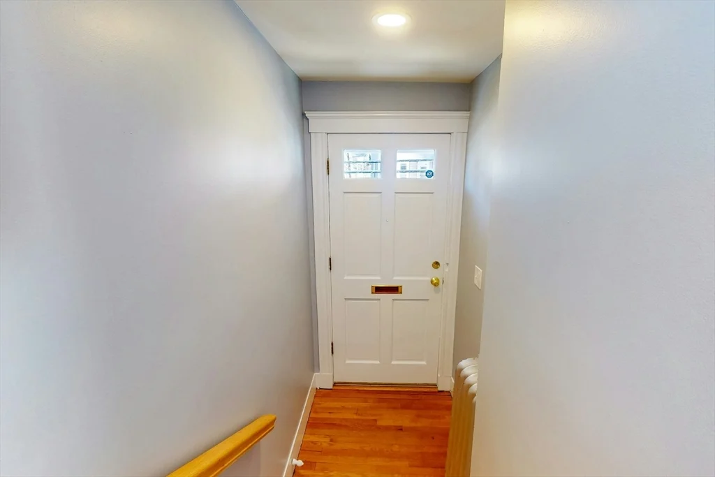 3 bed, 2 bath apartment for rent at 170 Savin Hill Ave Unit 2, Dorchester — photo 29 of 36