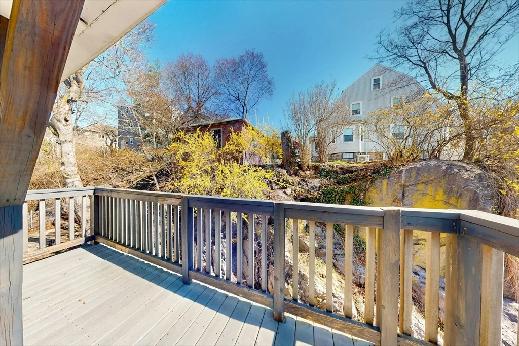 3 bed, 2 bath apartment for rent at 170 Savin Hill Ave Unit 2, Dorchester — photo 32 of 36