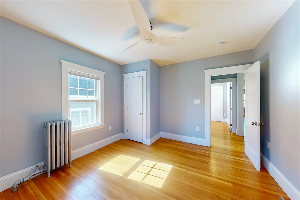 3 bed, 2 bath apartment for rent at 170 Savin Hill Ave Unit 2, Dorchester — photo 20 of 36