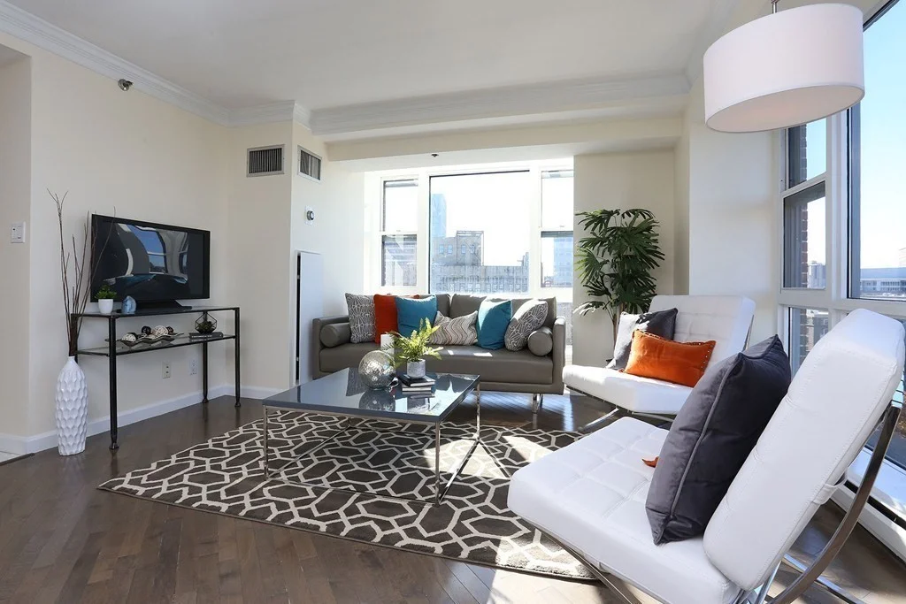 2 bed, 2 bath apartment for rent at 170 Tremont St Unit 1803, Boston Downtown — photo 4 of 17