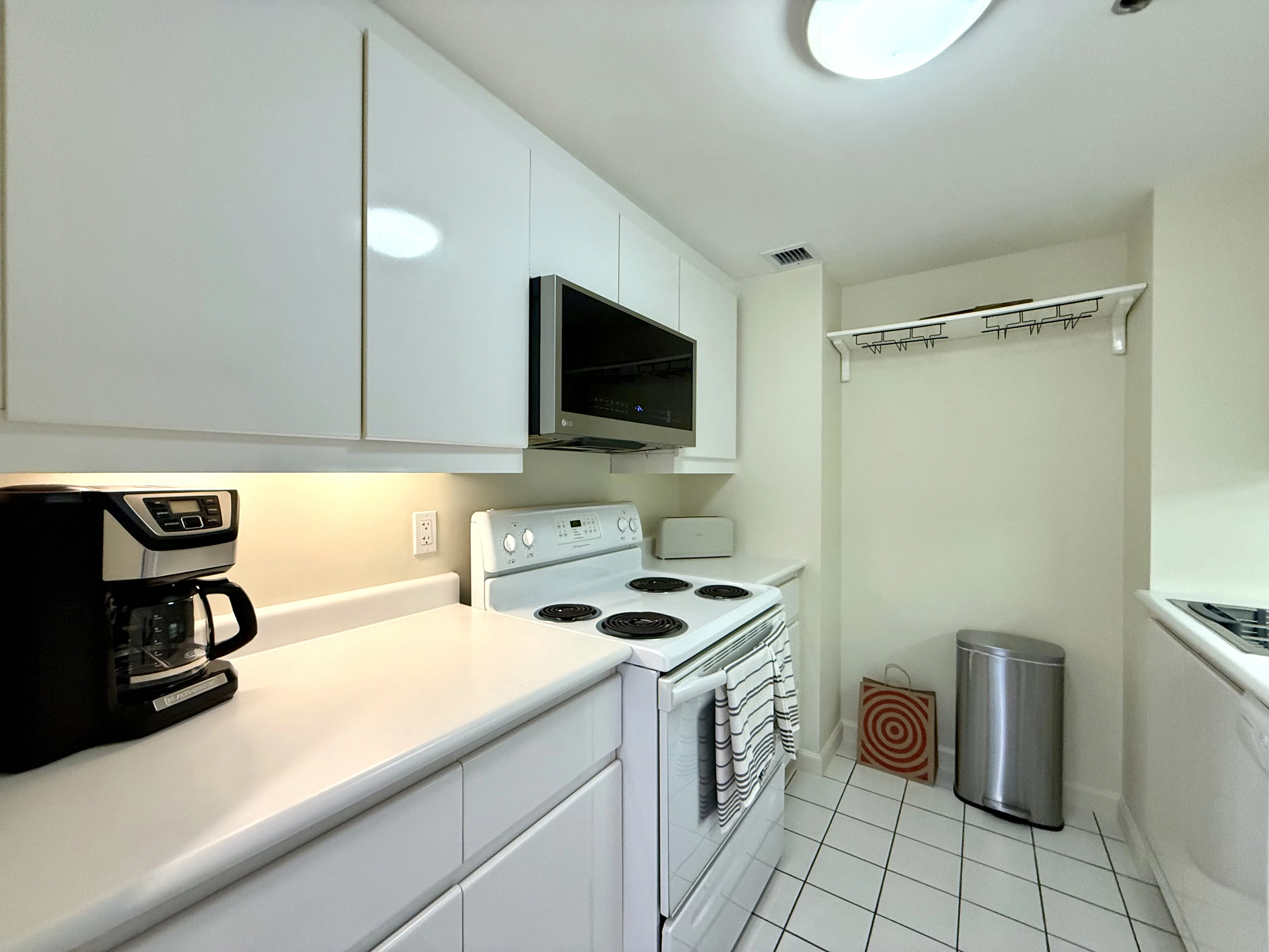 1 bed, 1 bath apartment for rent at 170 Tremont St Unit 703, Boston Downtown — photo 16 of 21