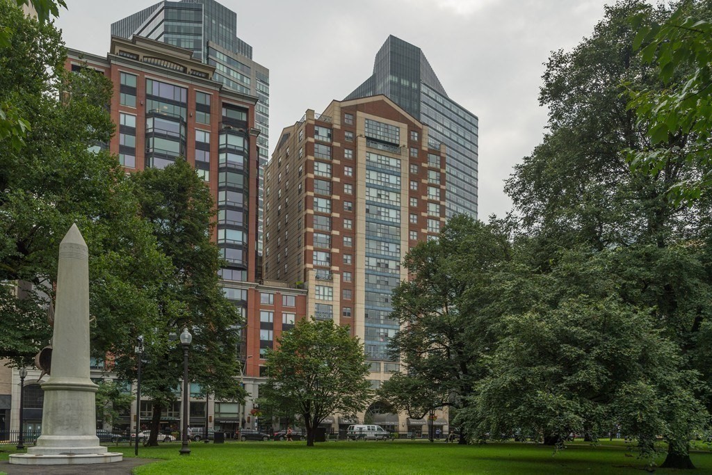 Studio bed apartment for rent at 170 Tremont St Unit Park Spot, Midtown — photo 8 of 8