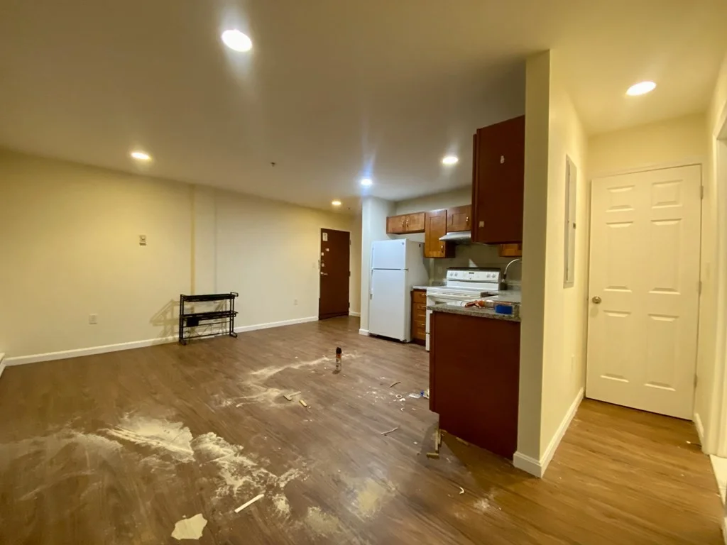 2 bed, 1 bath apartment for rent at 170 Union St Unit 205, East Lynn — photo 4 of 12