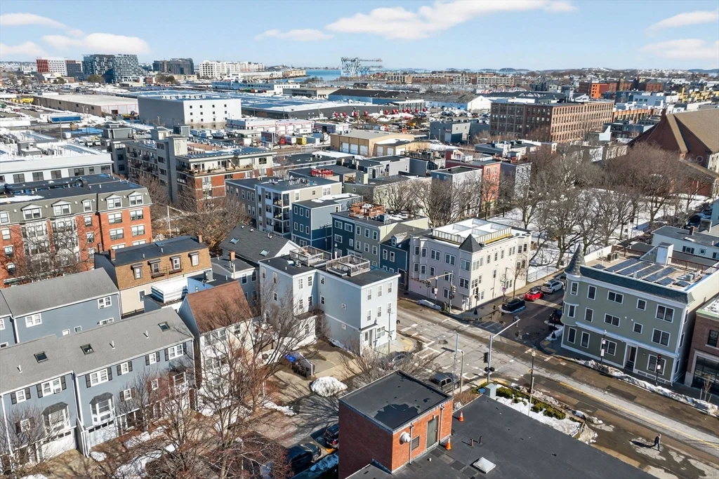 3 bed, 2 bath apartment for rent at 170 W 3rd St Unit 1, South Boston — photo 19 of 28