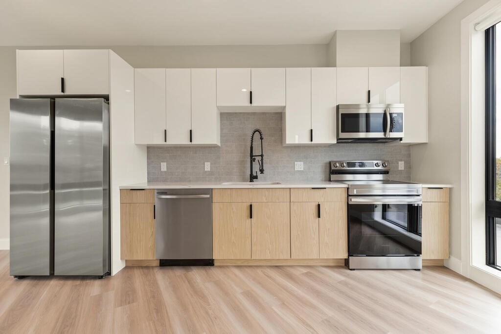 1 bed, 1 bath apartment for rent at 1700 Dorchester Ave Unit 403, Dorchester — photo 2 of 8