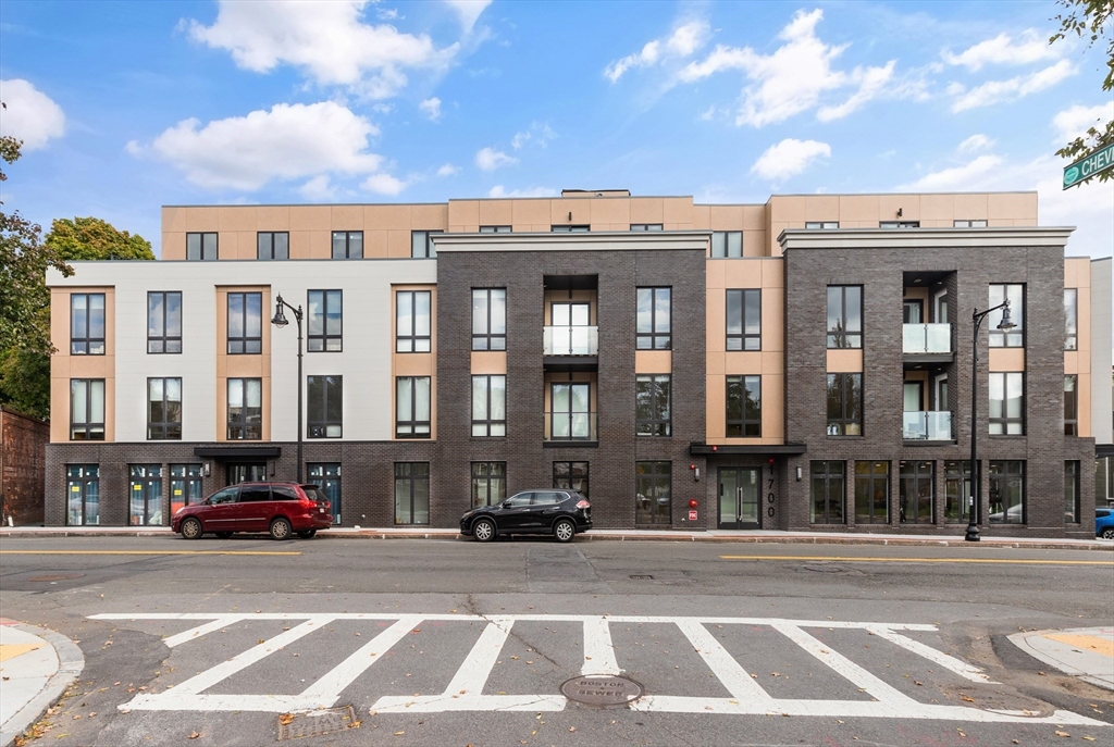 1 bed, 1 bath apartment for rent at 1700 Dorchester Ave Unit 405, Dorchester — photo 7 of 8