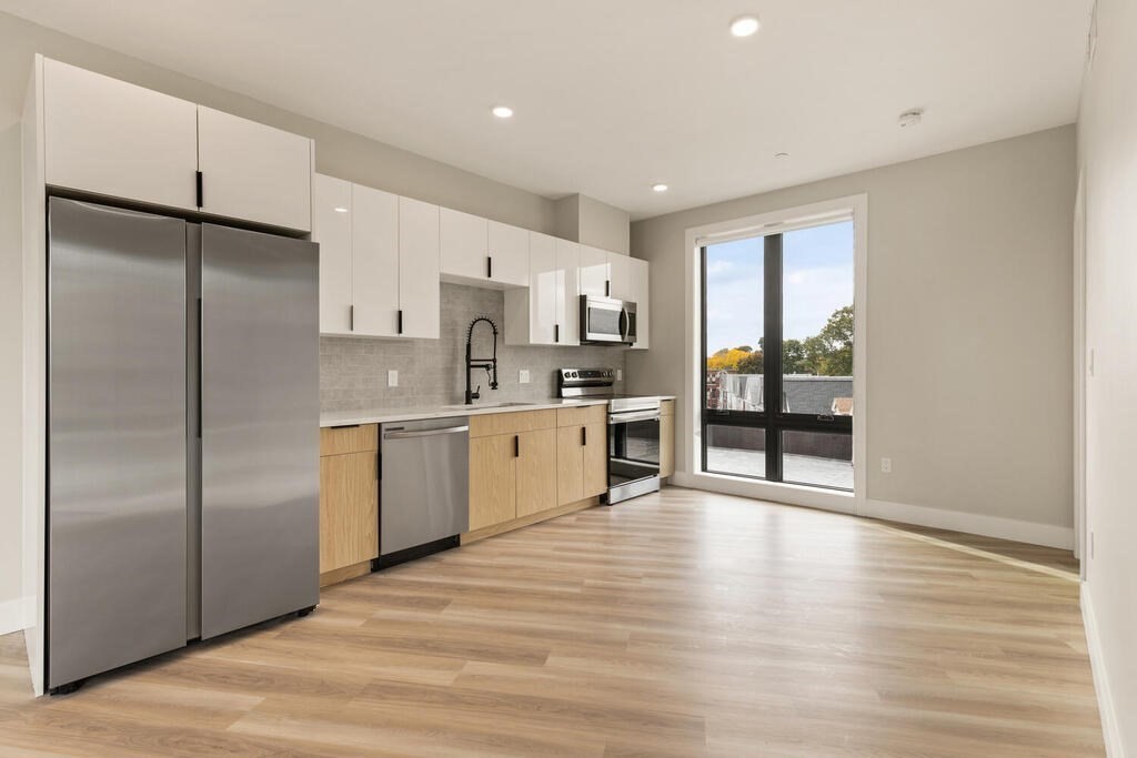 1 bed, 1 bath apartment for rent at 1700 Dorchester Ave Unit 406, Dorchester — photo 1 of 9