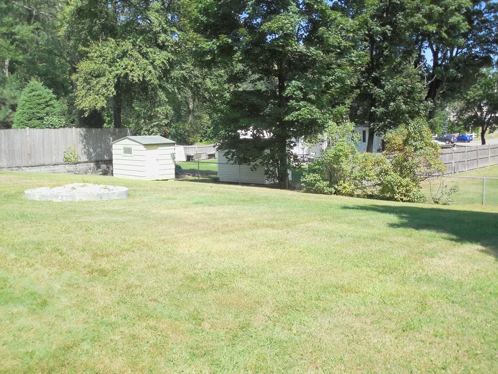 3 bed, 1 bath apartment for rent at 1701 Trapelo Rd Unit 1, Waltham — photo 17 of 18