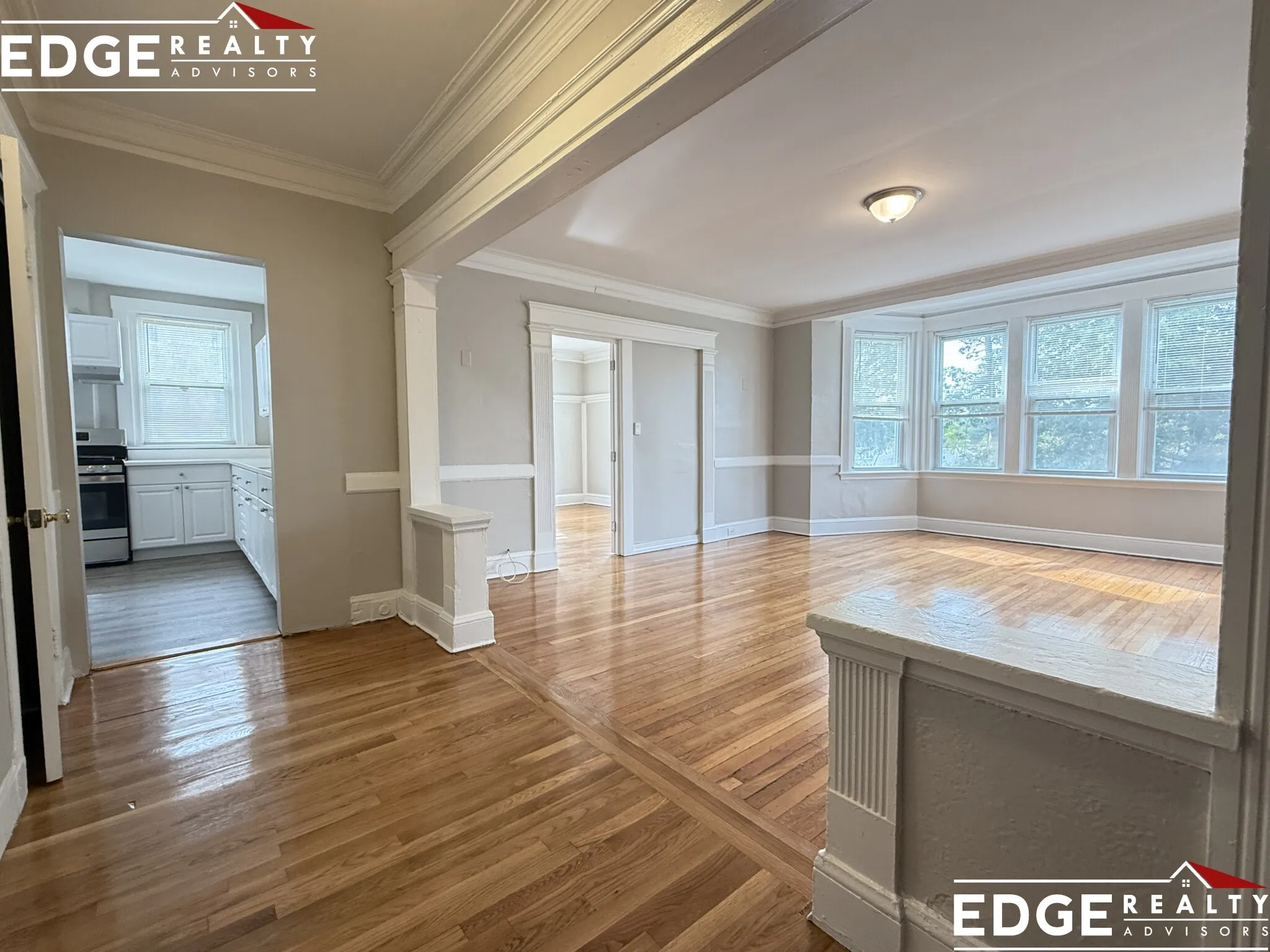 4 bed, 1.5 bath apartment for rent at 1705 Commonwealth Ave Unit 3, Brighton — photo 3 of 10