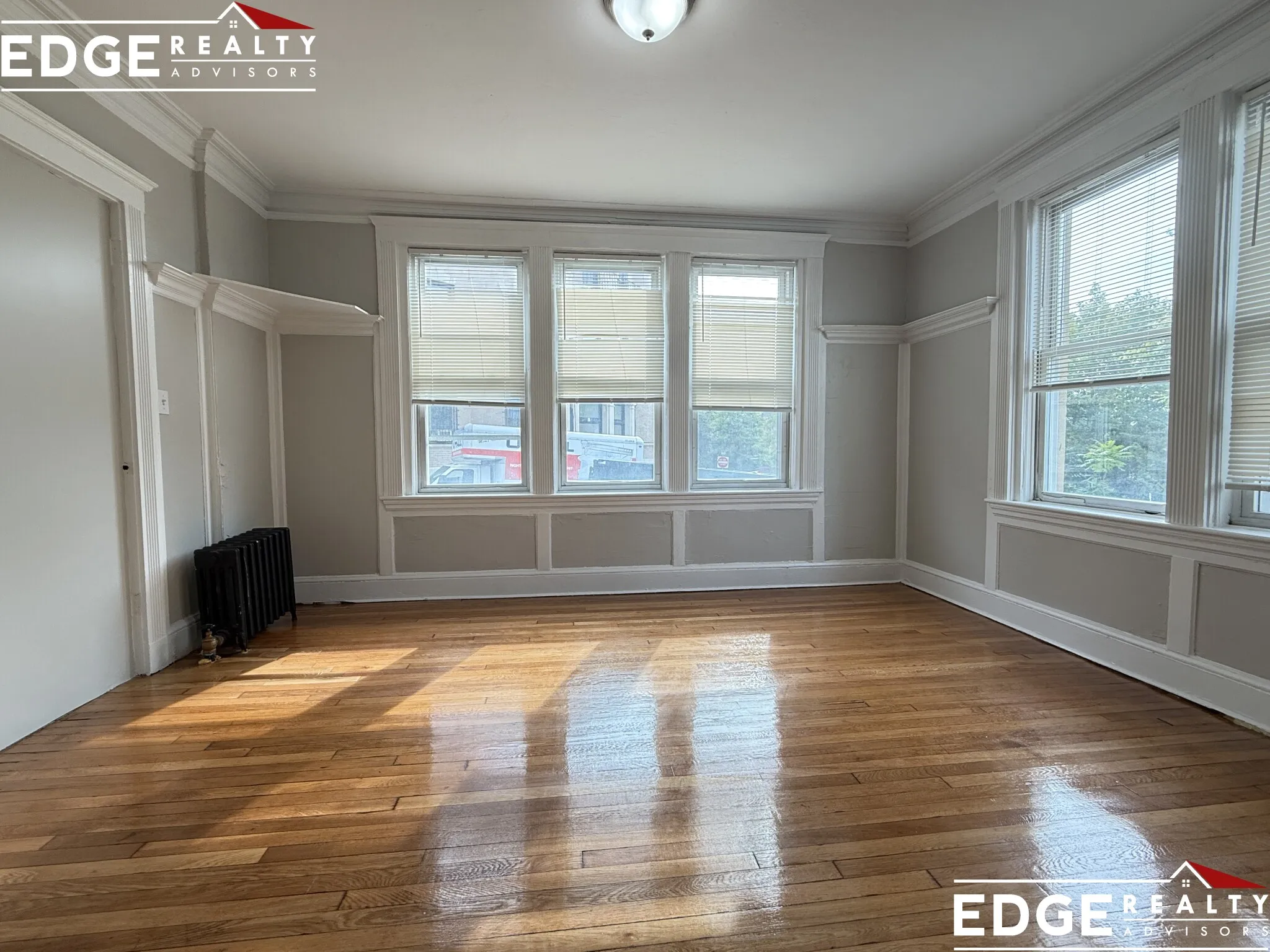 4 bed, 1.5 bath apartment for rent at 1705 Commonwealth Ave Unit 3, Brighton — photo 7 of 10