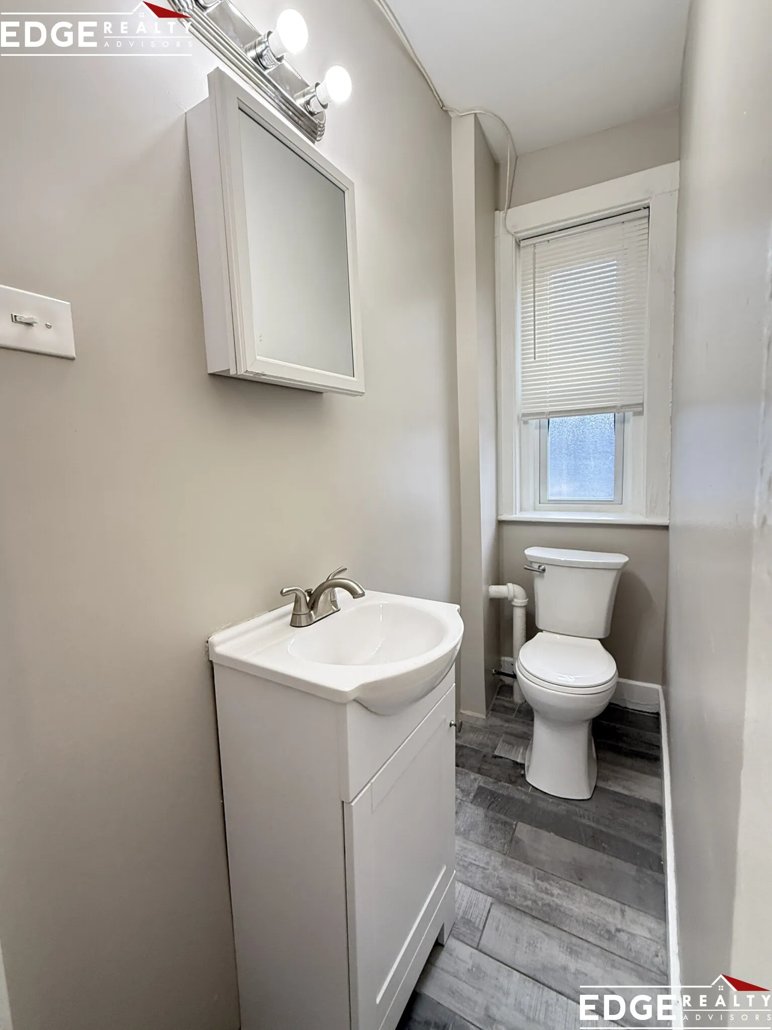 4 bed, 1.5 bath apartment for rent at 1705 Commonwealth Ave Unit 3, Brighton — photo 8 of 10
