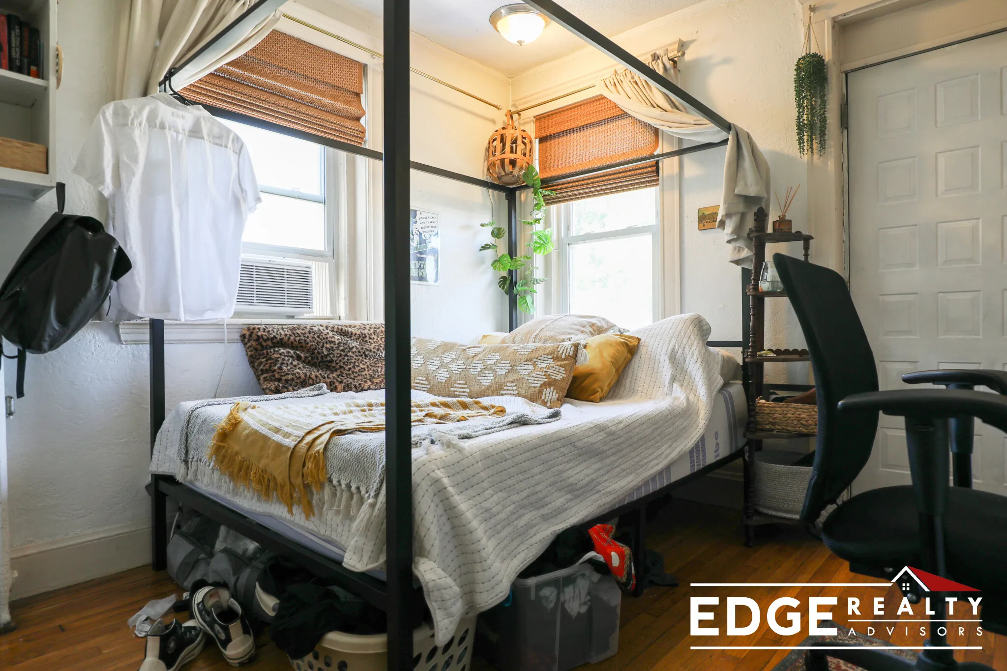 4 bed, 1.5 bath apartment for rent at 1705 Commonwealth Ave Unit 5, Brighton — photo 9 of 11
