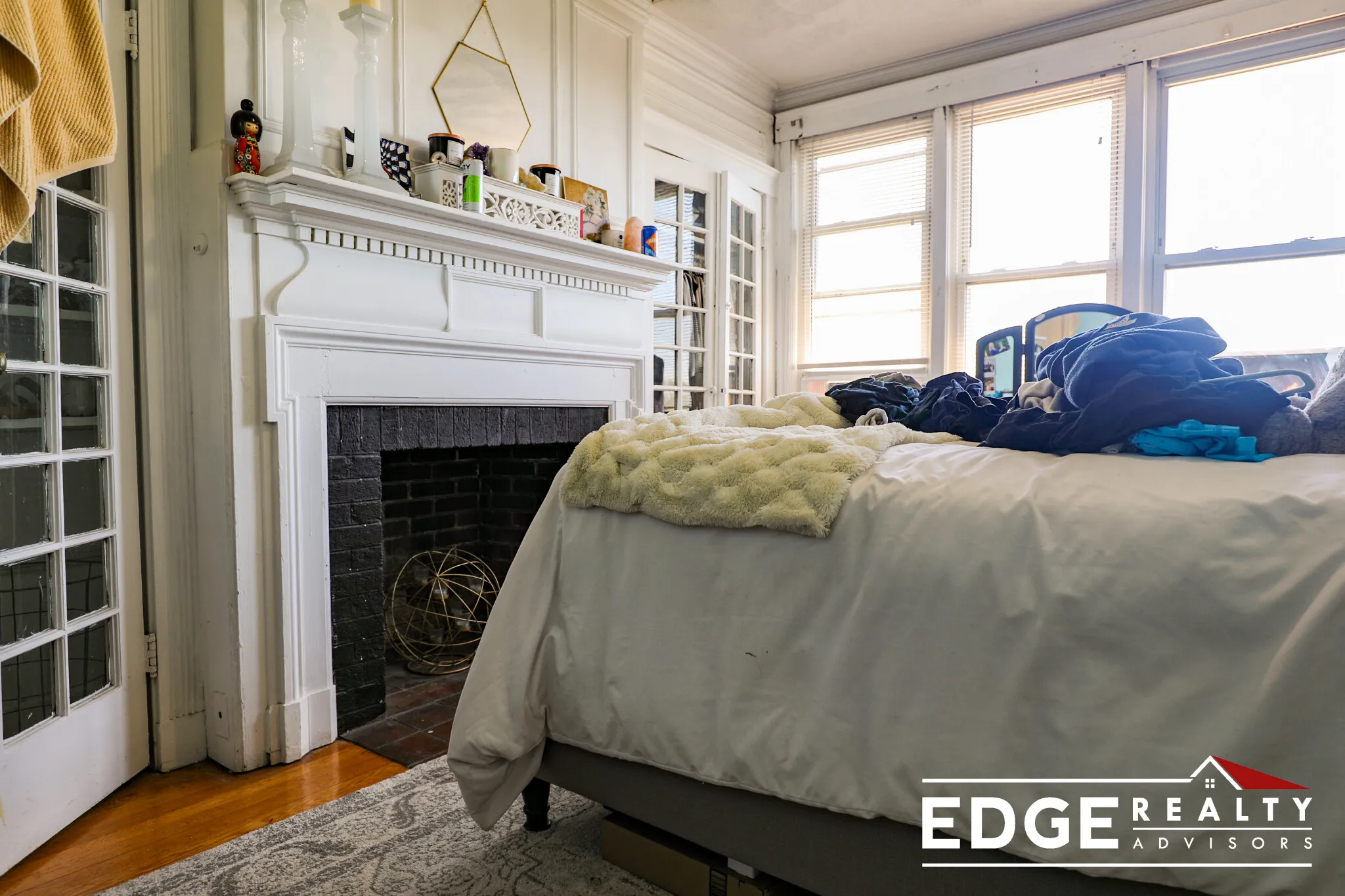 4 bed, 1.5 bath apartment for rent at 1705 Commonwealth Ave Unit 5, Brighton — photo 4 of 11
