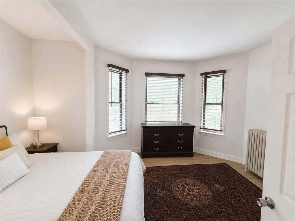 1 bed, 1 bath apartment for rent at 1706 Commonwealth Ave Unit 11, Brighton — photo 8 of 11