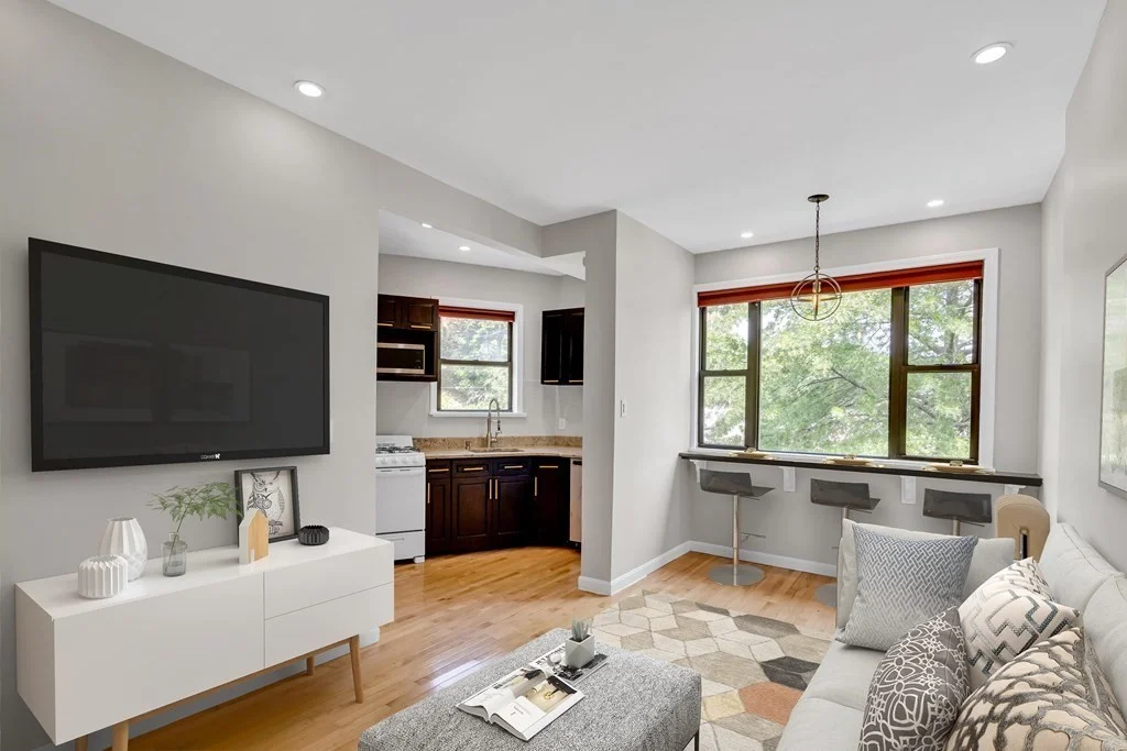 2 bed, 1 bath apartment for rent at 1706 Commonwealth Ave Unit 21, Brighton — photo 2 of 14