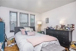2 bed, 1 bath apartment for rent at 1706 Commonwealth Ave Unit 32, Brighton — photo 4 of 6