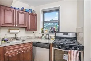 2 bed, 1 bath apartment for rent at 1706 Commonwealth Ave Unit 32, Brighton — photo 3 of 6