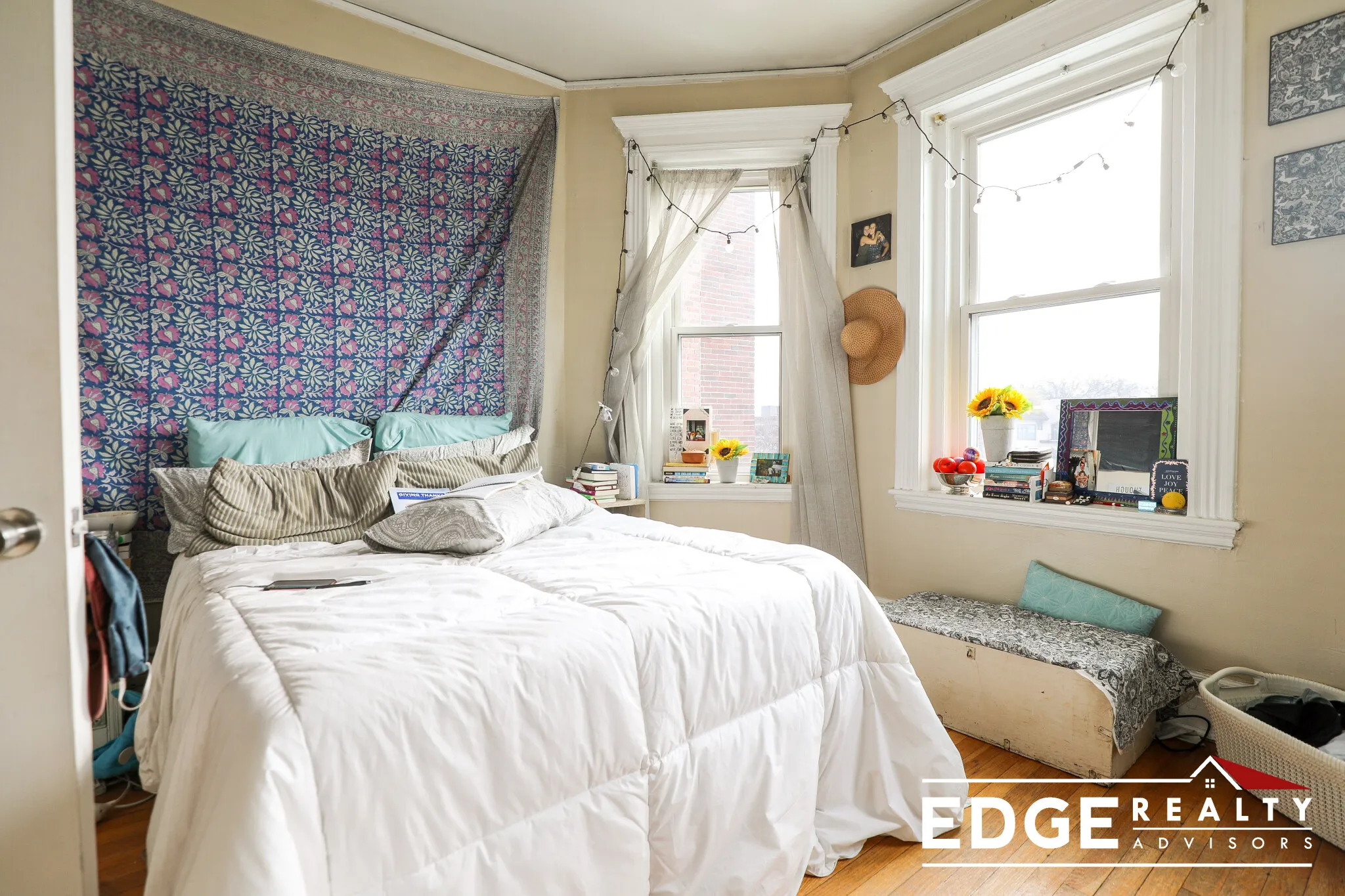 4 bed, 1.5 bath apartment for rent at 1709 Commonwealth Ave Unit 2, Brighton — photo 10 of 12