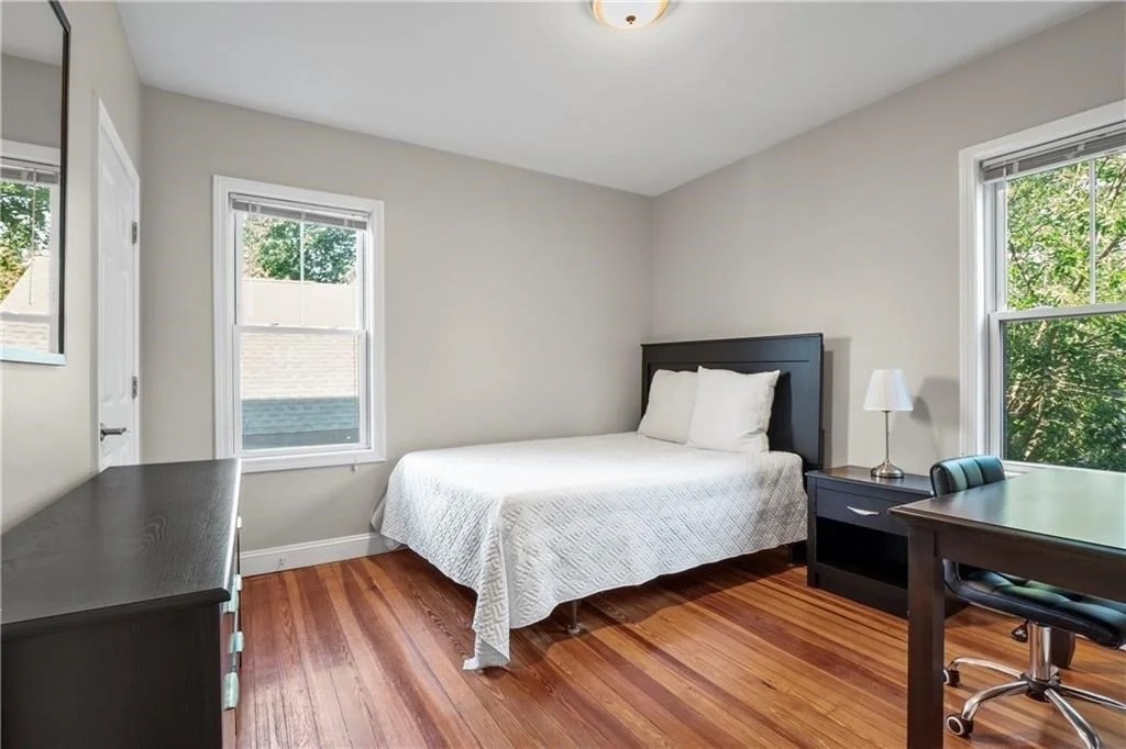 7 bed, 3 bath apartment for rent at 171-173 Prospect St Unit 3, Providence — photo 13 of 20