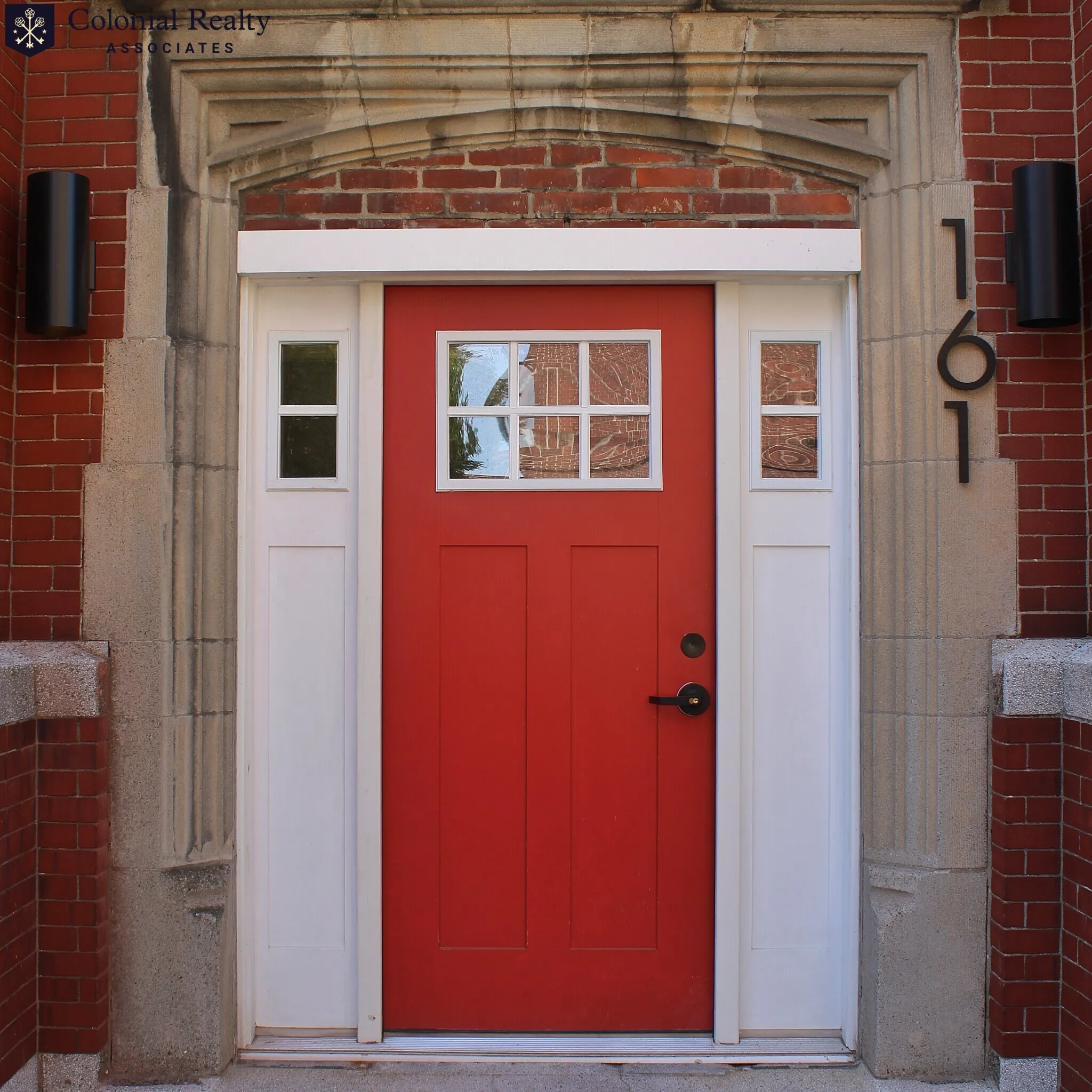 4 bed, 1 bath apartment for rent at 171 Allston St Unit 13, Allston — photo 4 of 9