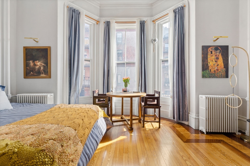Studio bed, 1 bath apartment for rent at 171 Beacon St Unit 2R, Back Bay — photo 5 of 14