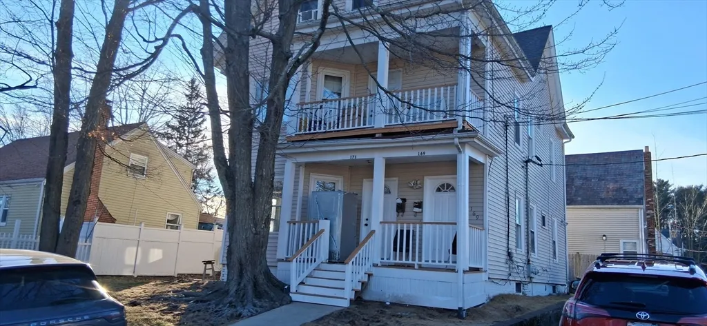 2 bed, 1 bath apartment for rent at 171 Belmont Ave Unit 1, Brockton — photo 1 of 4