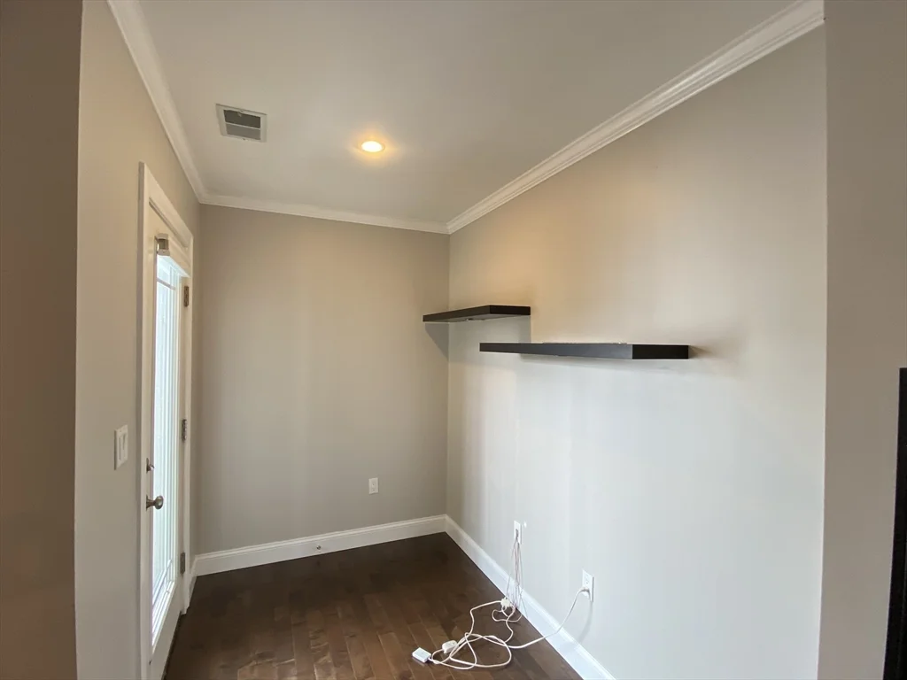 2 bed, 2 bath apartment for rent at 171 Bowen St Unit 2, South Boston — photo 5 of 15