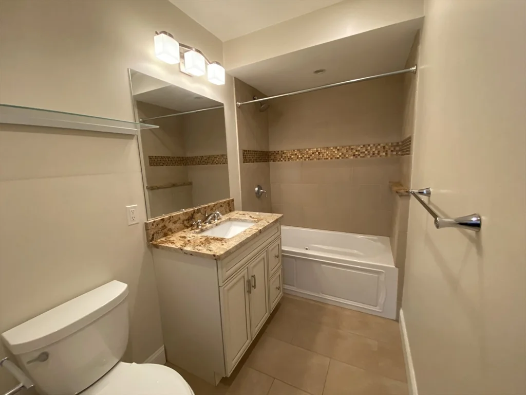 2 bed, 2 bath apartment for rent at 171 Bowen St Unit 2, South Boston — photo 8 of 15