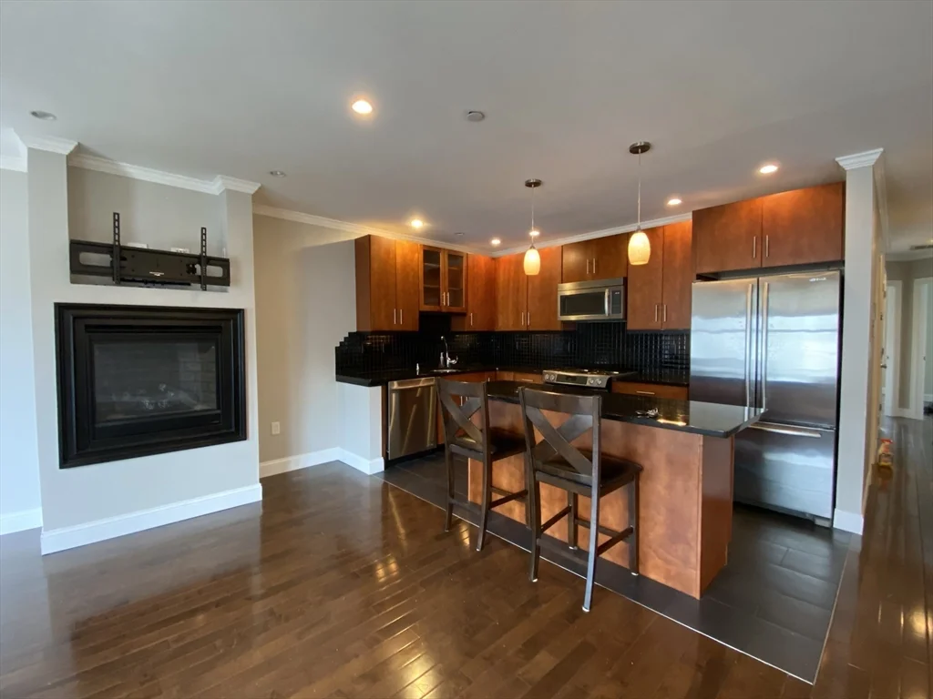 2 bed, 2 bath apartment for rent at 171 Bowen St Unit 2, South Boston