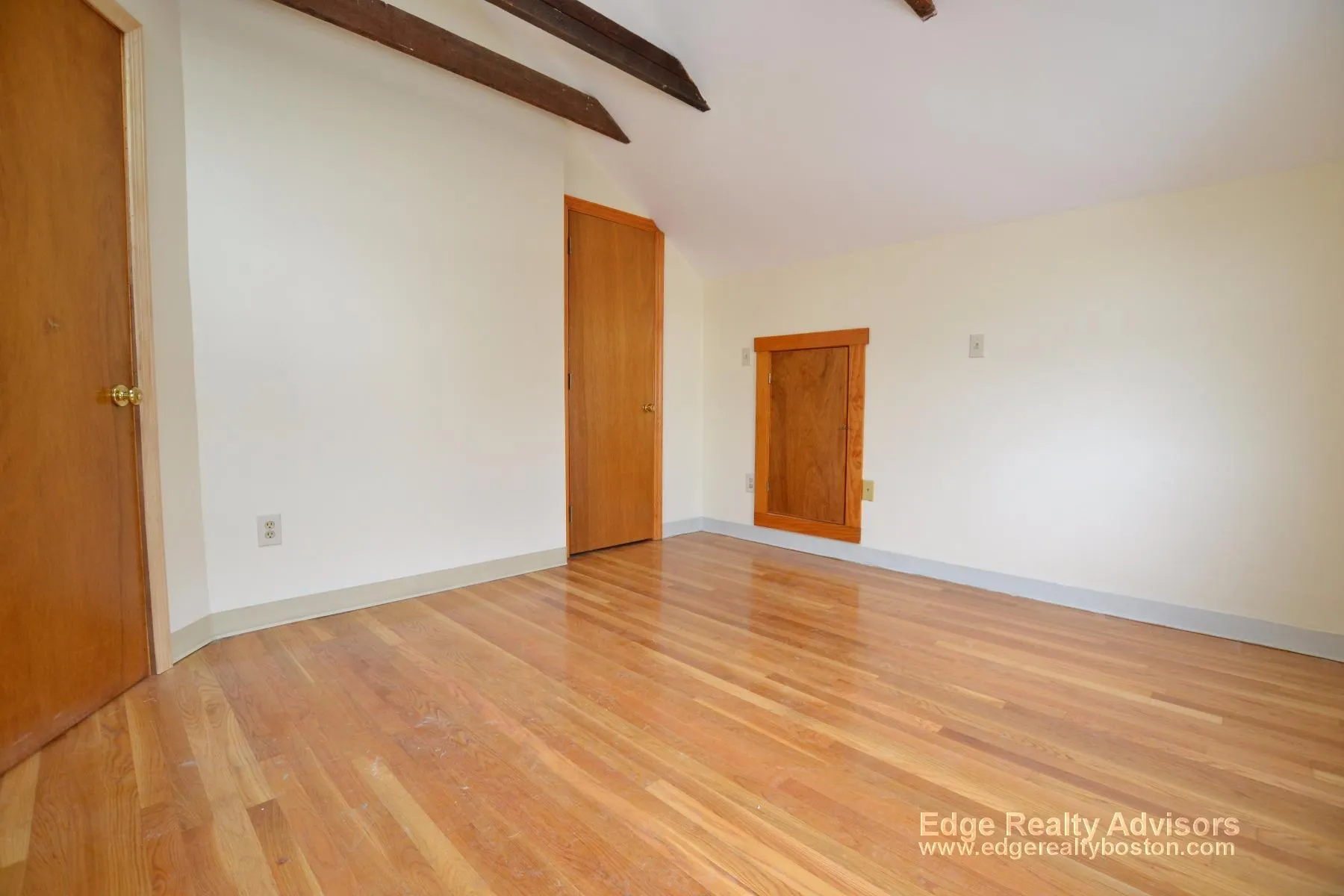 3 bed, 2 bath apartment for rent at 171 Cambridge St Unit 2, Allston — photo 11 of 15