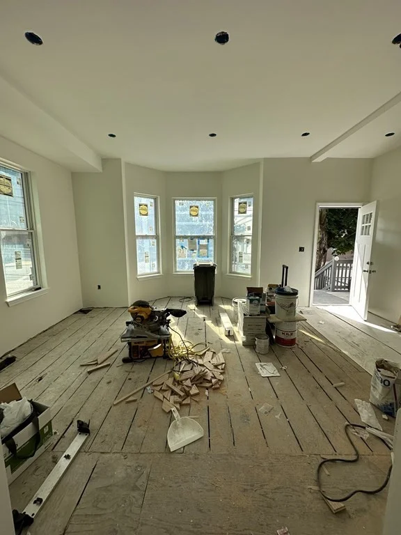 3 bed, 3 bath apartment for rent at 171 Everett St Unit 1, Boston — photo 4 of 6