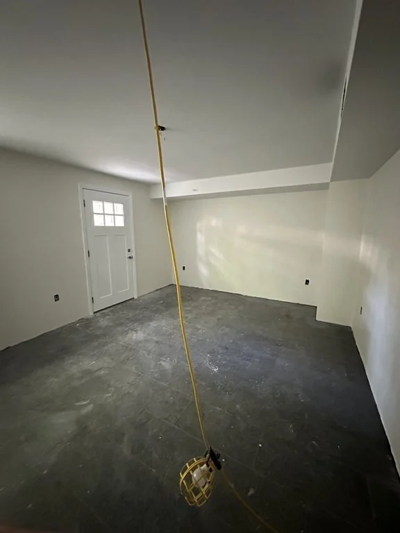 3 bed, 3 bath apartment for rent at 171 Everett St Unit 1, Boston — photo 6 of 6