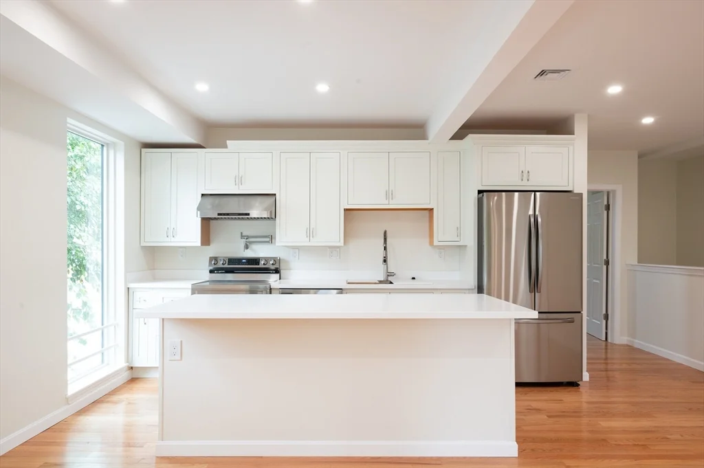3 bed, 3 bath apartment for rent at 171 Everett St Unit 2, Allston