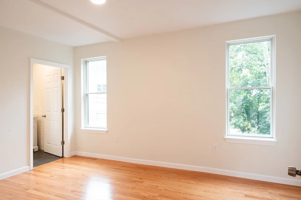 3 bed, 3 bath apartment for rent at 171 Everett St Unit 2, Allston — photo 8 of 30