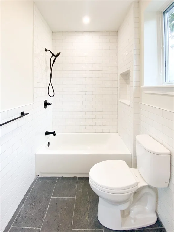3 bed, 3 bath apartment for rent at 171 Everett St Unit 2, Allston — photo 30 of 30