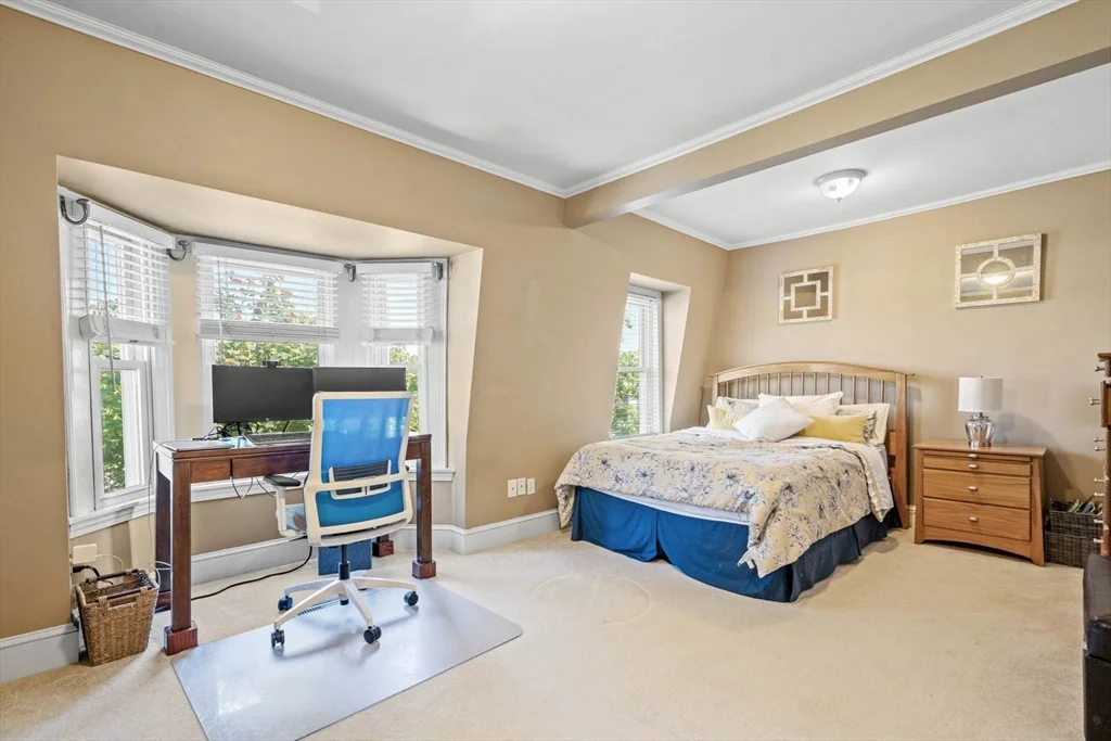 2 bed, 2 bath apartment for rent at 171 H St Unit 2, South Boston — photo 10 of 17