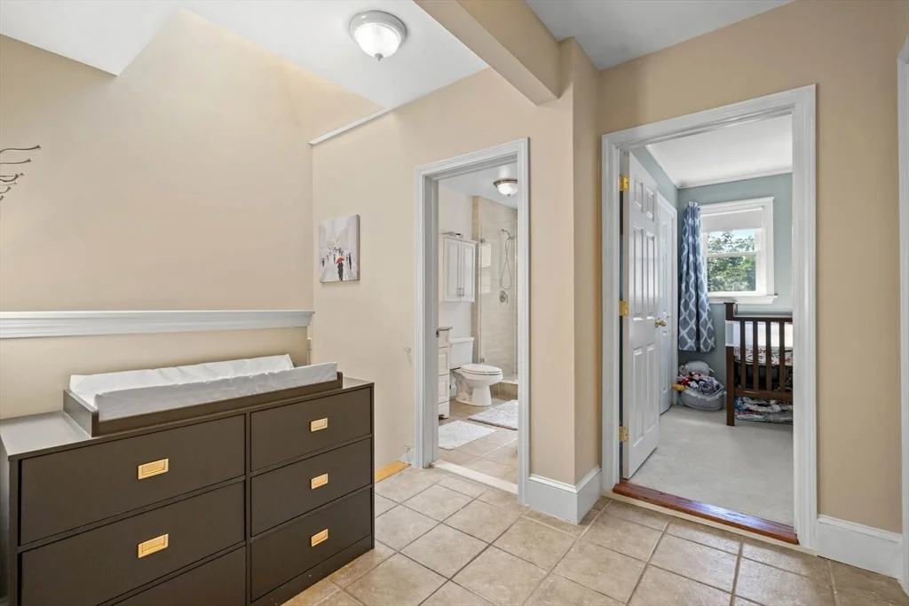 2 bed, 2 bath apartment for rent at 171 H St Unit 2, South Boston — photo 9 of 17