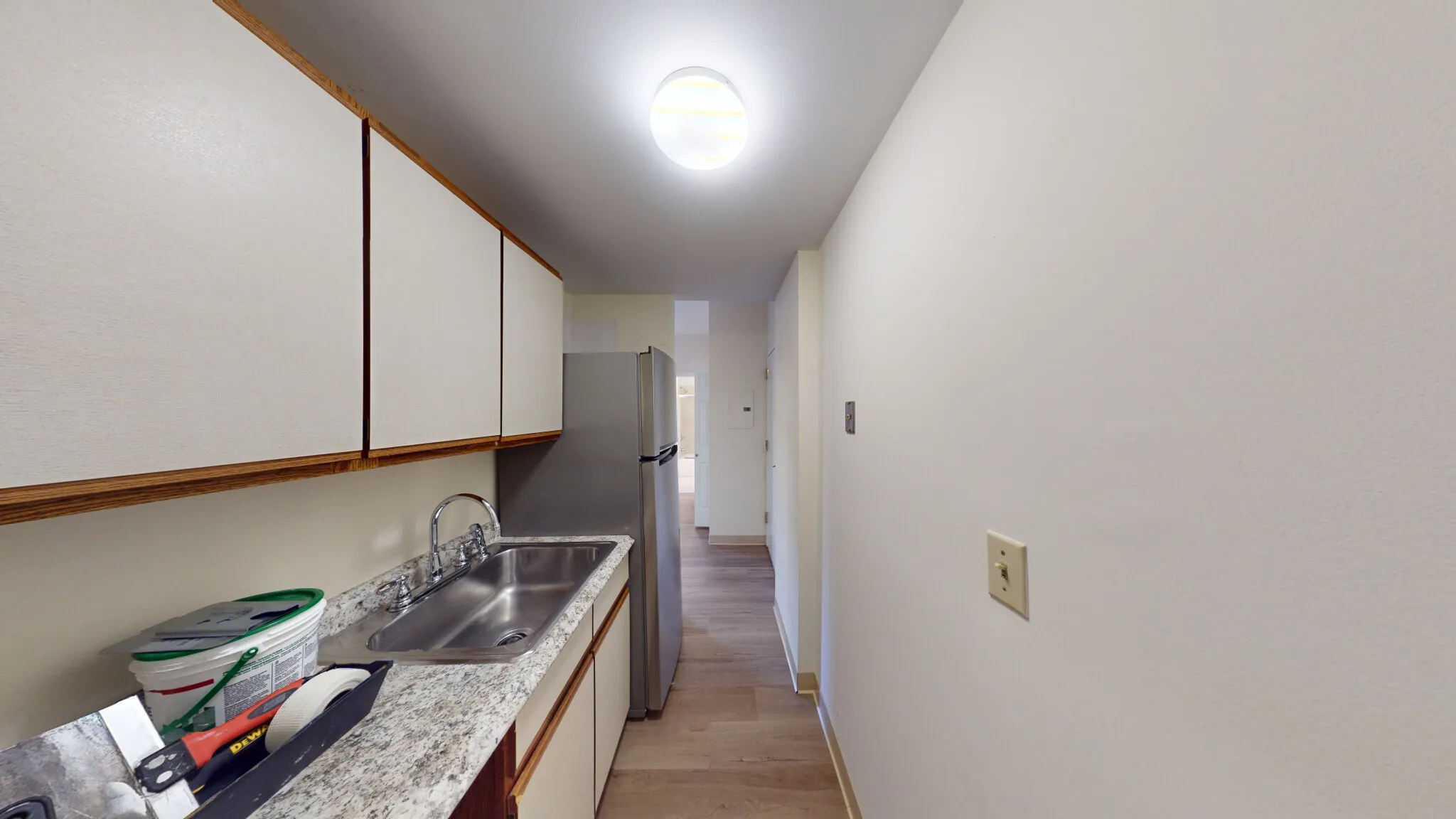 Studio bed, 1 bath apartment for rent at 171 Harvard St Unit 2, Coolidge Corner — photo 3 of 17