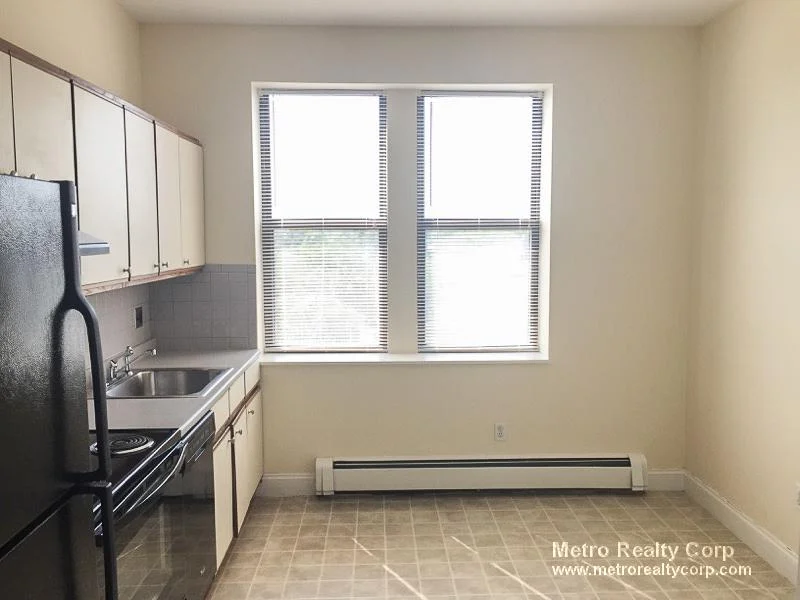 2 bed, 1 bath apartment for rent at 171 Harvard St Unit 7, Coolidge Corner — photo 7 of 24