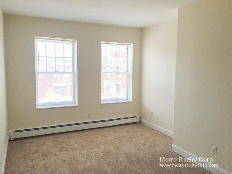 2 bed, 1 bath apartment for rent at 171 Harvard St Unit 7, Coolidge Corner — photo 8 of 24